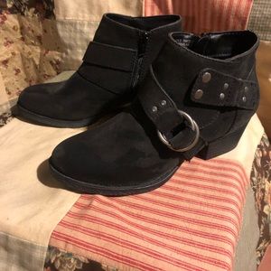 Sonoma ankle boots